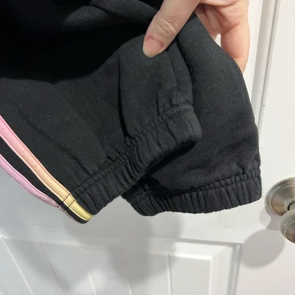 Kids boys girls black ADIDAS sweats youth loose XL Y pink blue green yellow - Picture 8 of 9